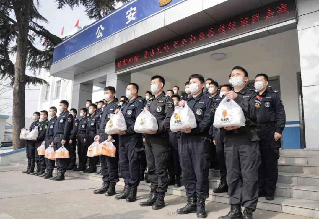 “前线战疫酣 后方支前忙” 爱心商家温暖一线“战斗员”!