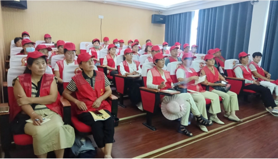 东平县分散供养特困人员照护服务人员培训会圆满举办