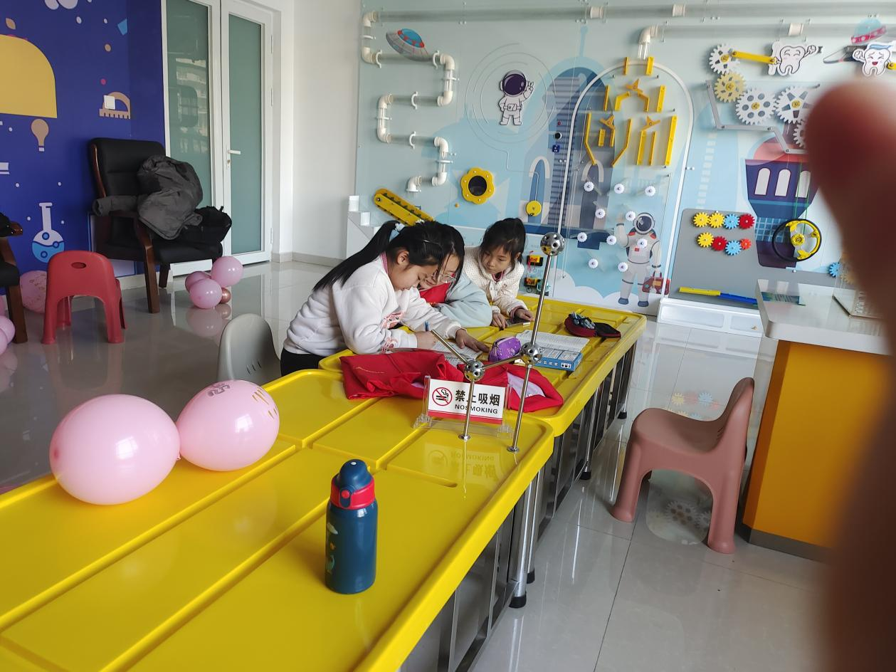 “青青学堂”作业辅导小课堂活动
