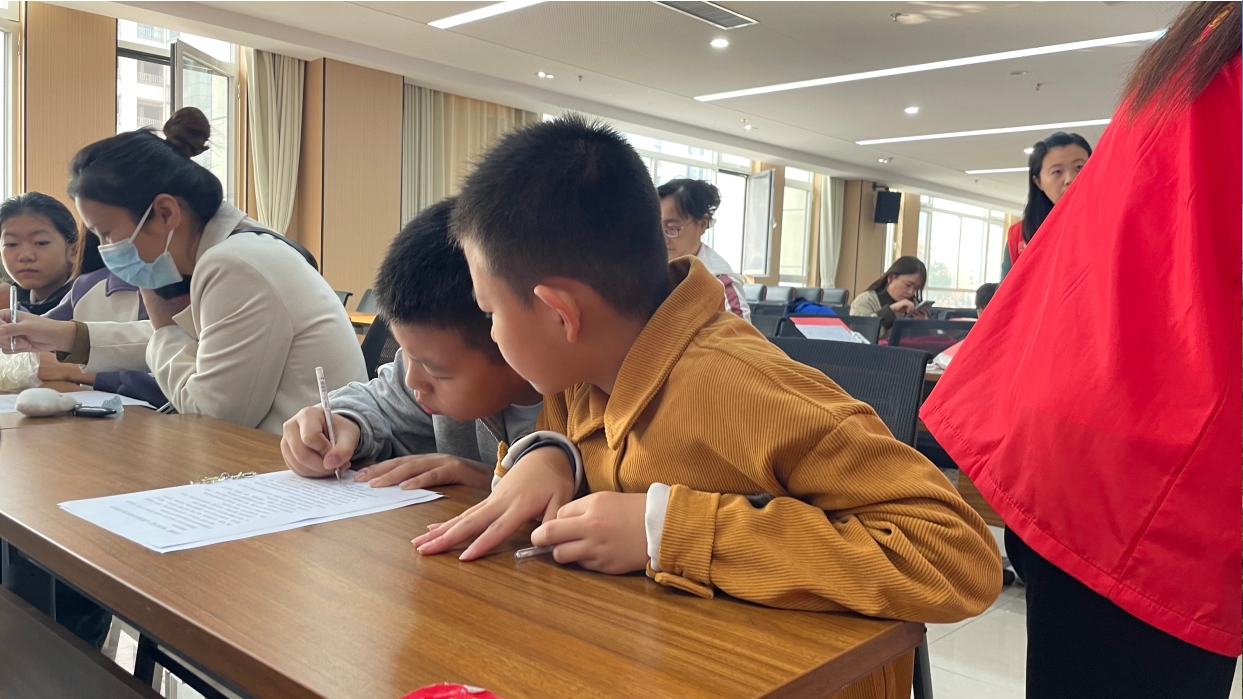 “青青学堂”作业辅导小课堂活动