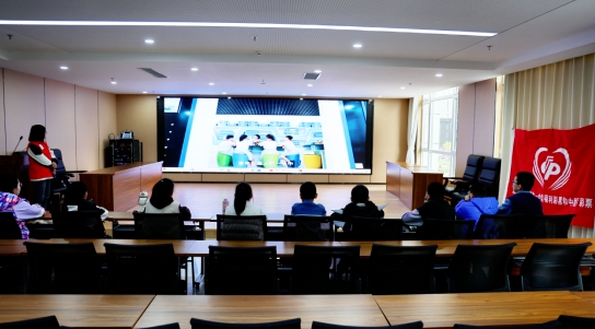 共青团“伙伴计划”示范项目——“赓续红色血脉 思辨青春未来”青少年辩论赛 ... ...