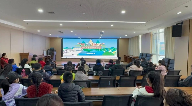 共青团“伙伴计划”示范项目|“她”时代,致敬每一个“她”——三八妇女节DIY活动 ... ...