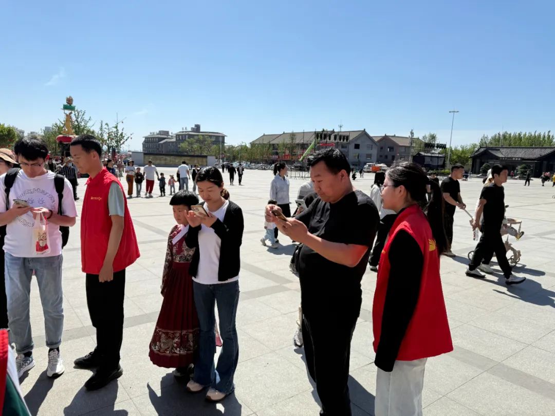 东平信息港公益协会开展“服务旅游、青春闪光”志愿服务活动 ...