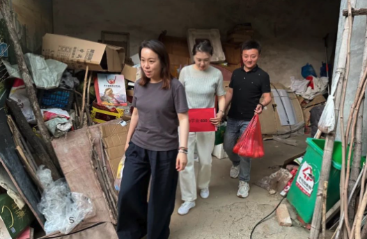 温情走访 关爱到家——东平信息港公益协会开展“爱心港”困境儿童走访活动 ...