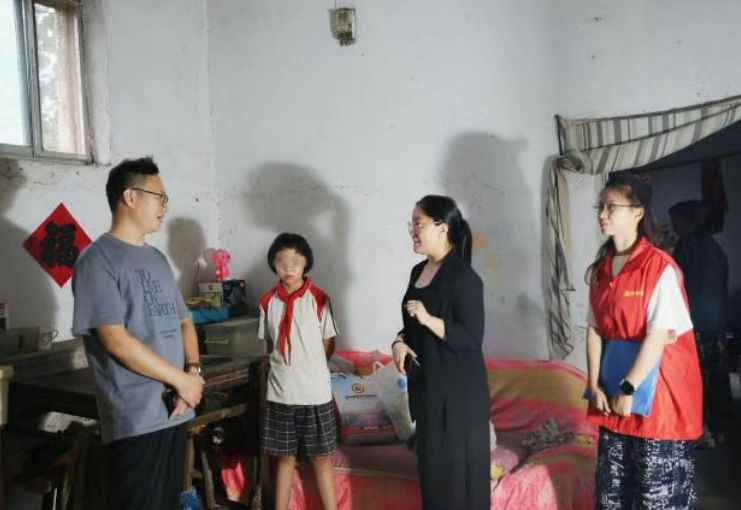 走访探实情,港湾筑梦想——东平信息港公益协会开展“梦想港湾” 小屋困境儿童走访活 ...