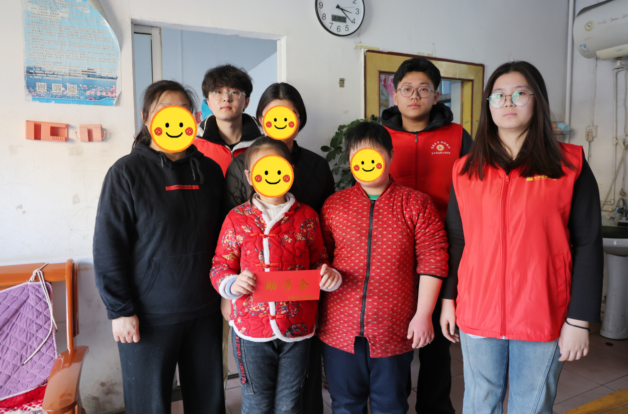 　与爱同行暖新春|东平信息港公益协会开展“爱心港”困境儿童走访活动 ...